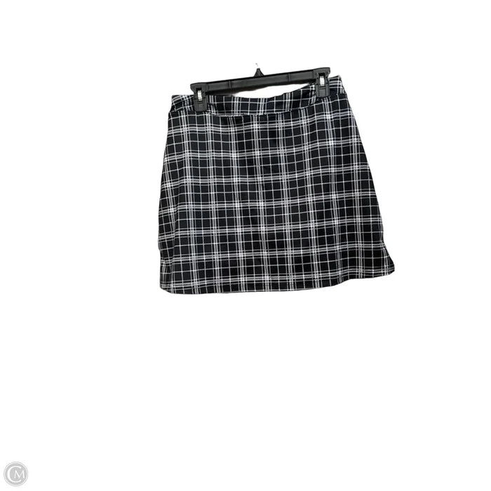 Athletic Skirt By Ekouaer In Black, Size: L
