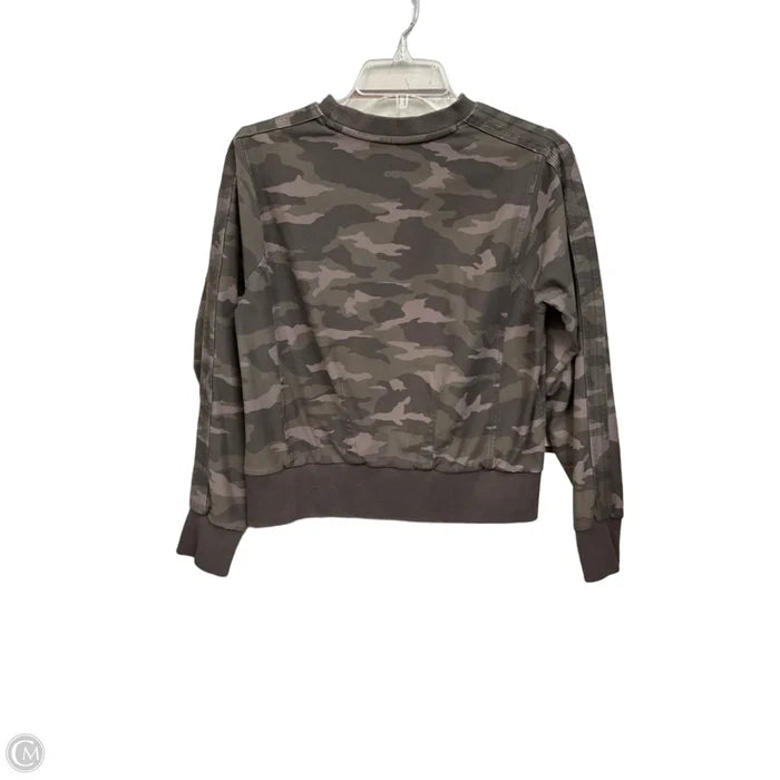 Athletic Top Long Sleeve Crewneck By Athleta In Camouflage Print, Size: Xs
