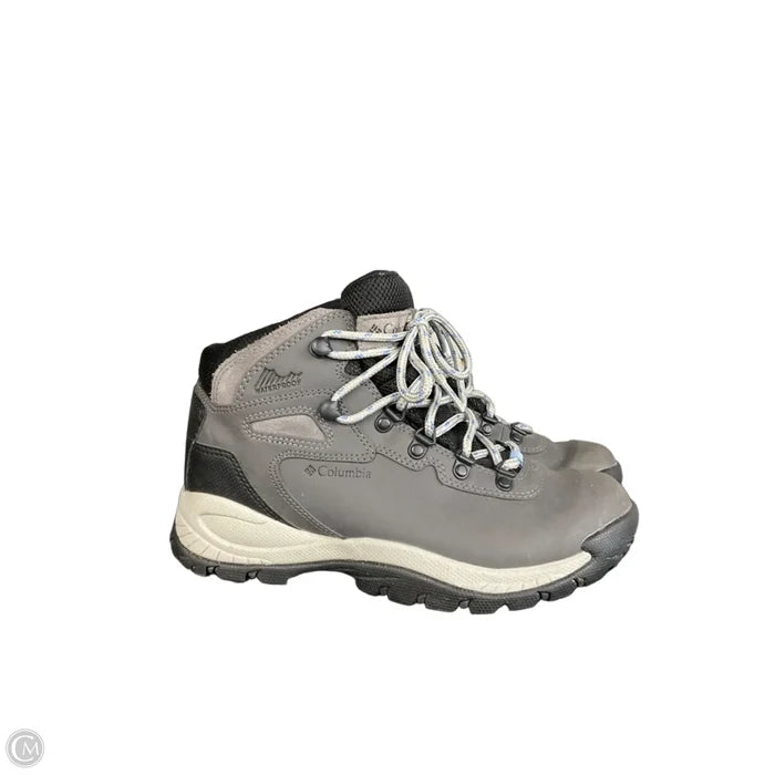 Boots Hiking By Columbia In Grey, Size: 7