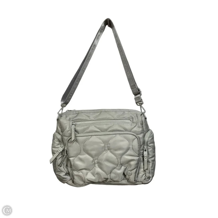 Crossbody By Clothes Mentor, Size: Medium