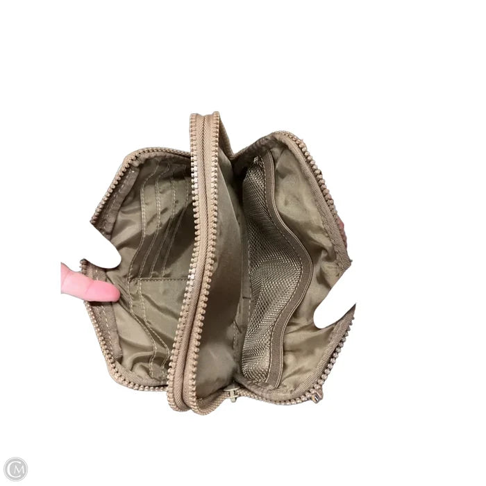 Crossbody By Cmc, Size: Small