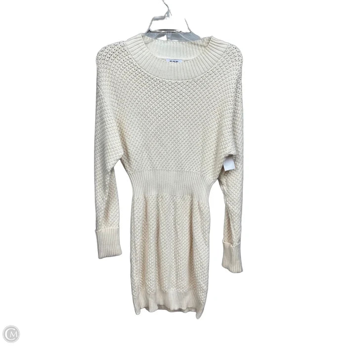 Dress Casual Short By 525 In Cream, Size: S