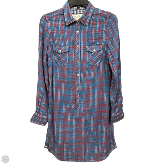 Dress Casual Short By Cmb In Plaid Pattern, Size: S