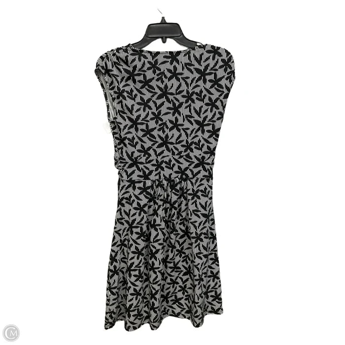 Dress Casual Short By Lands End In Floral Print, Size: S