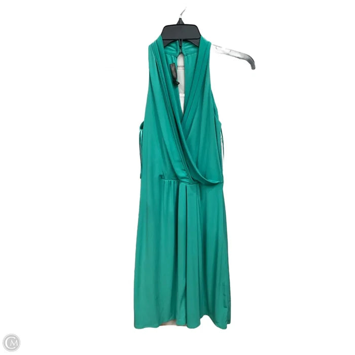 Dress Casual Short By Limited In Green, Size: S
