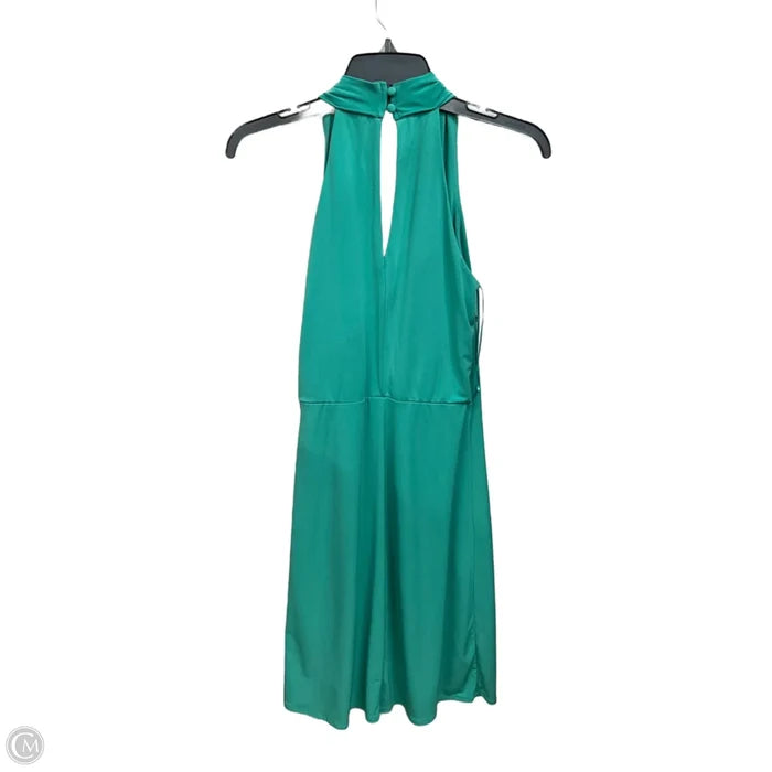 Dress Casual Short By Limited In Green, Size: S