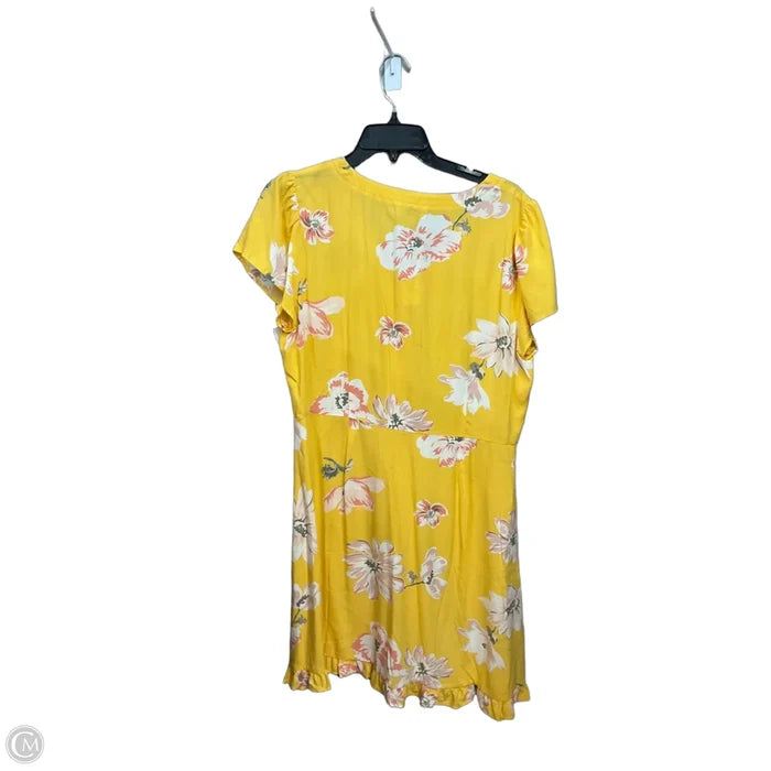 Dress Casual Short By Loft In Yellow, Size: L