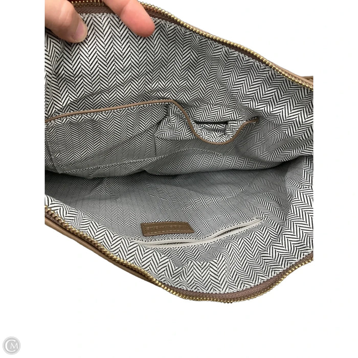 Handbag By Clothes Mentor, Size: Medium
