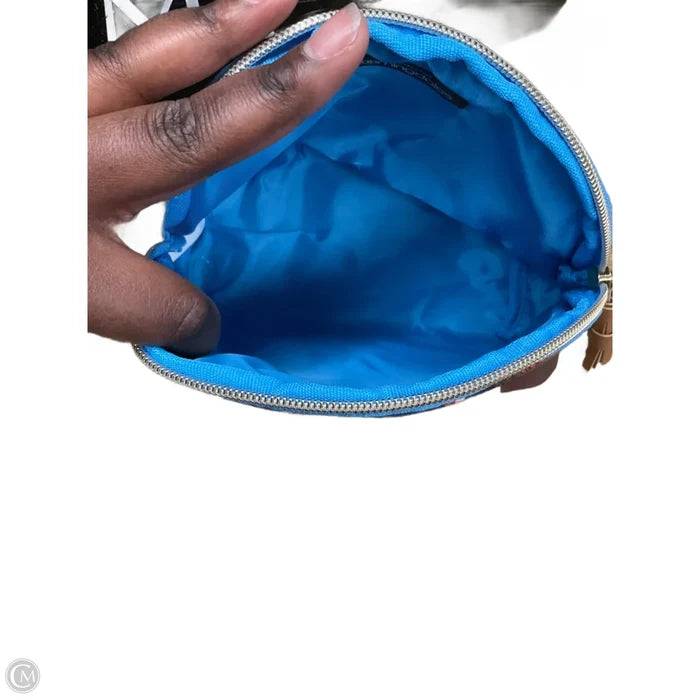 Makeup Bag By Bloomingdales, Size: Medium