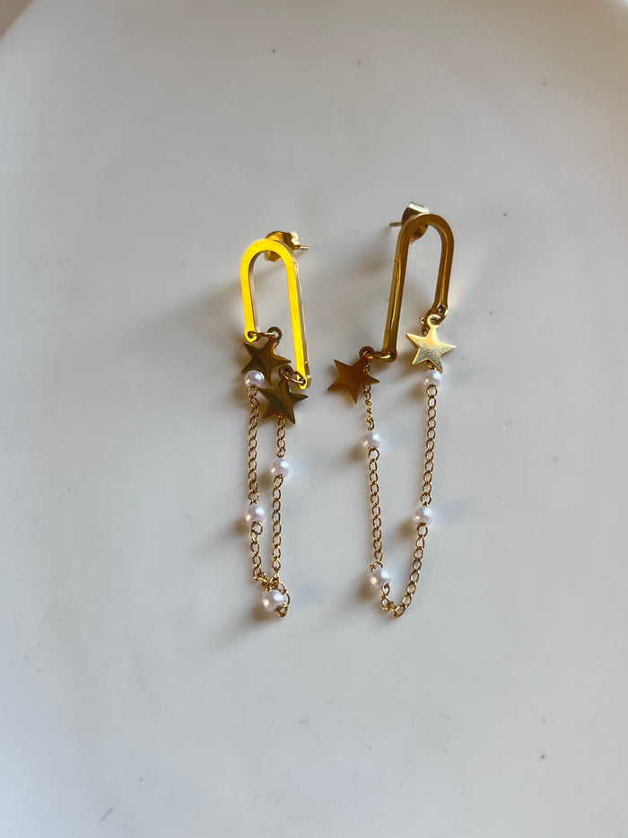 Pearl and star earing