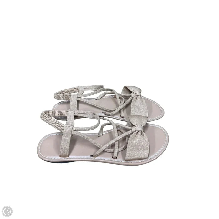 Sandals Flats By Clothes Mentor In Tan, Size: 10