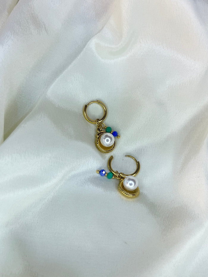 Shell Pearl Hoops