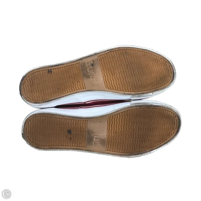 Shoes Flats By Cmc In Red & White, Size: 9