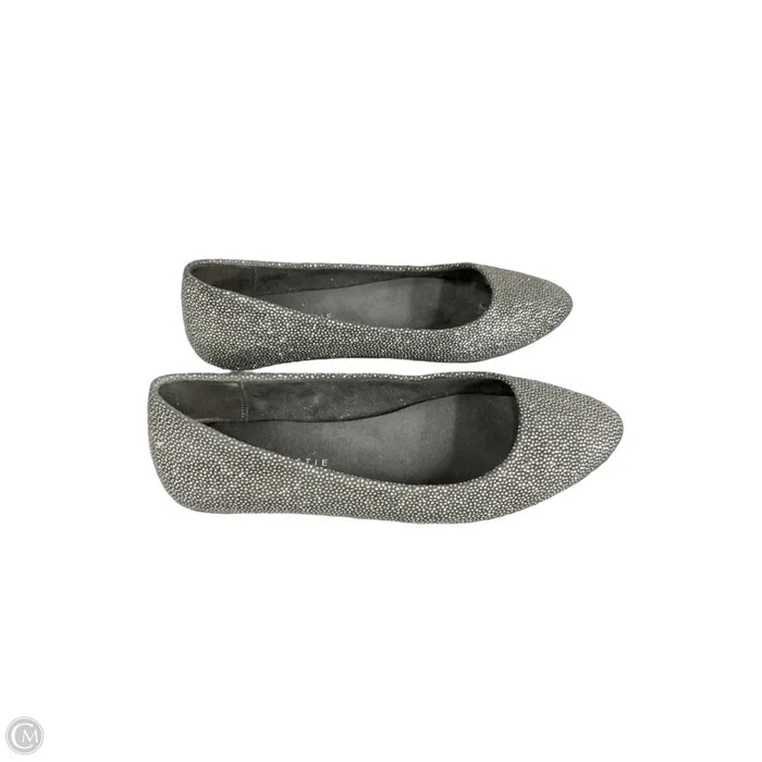 Shoes Flats By Kelly And Katie In Grey, Size: 7