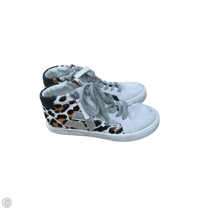 Shoes Sneakers By Dolce Vita In Animal Print, Size: 8.5