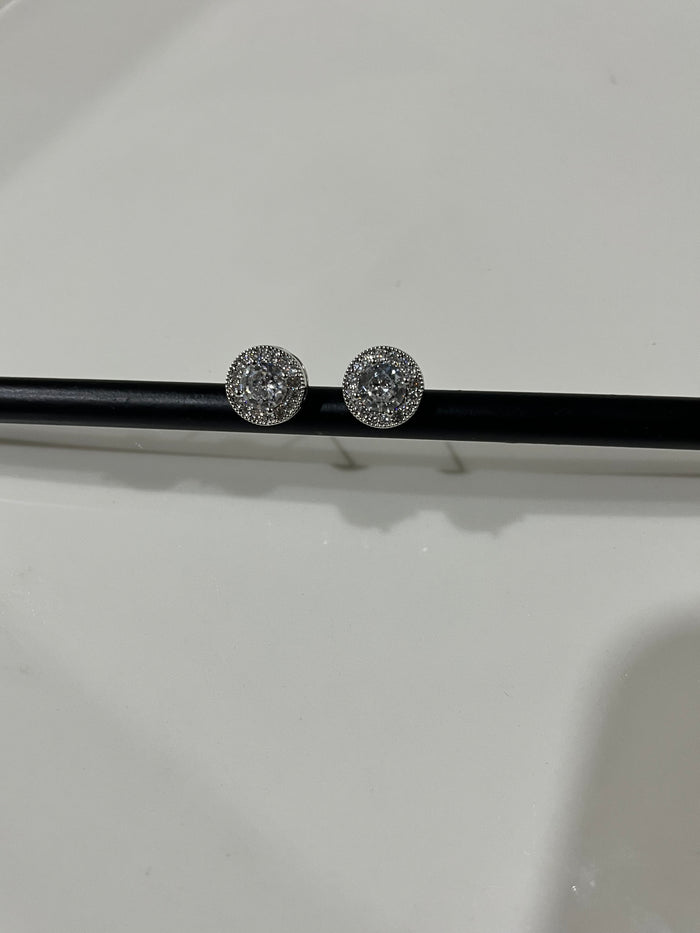 Silver studs 5mm