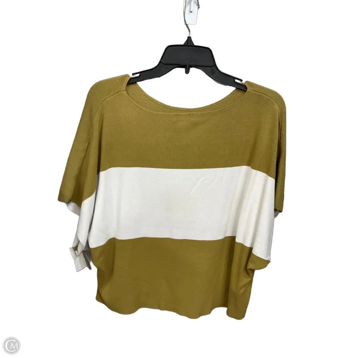Top Short Sleeve By Halogen In Multi-colored, Size: Xs