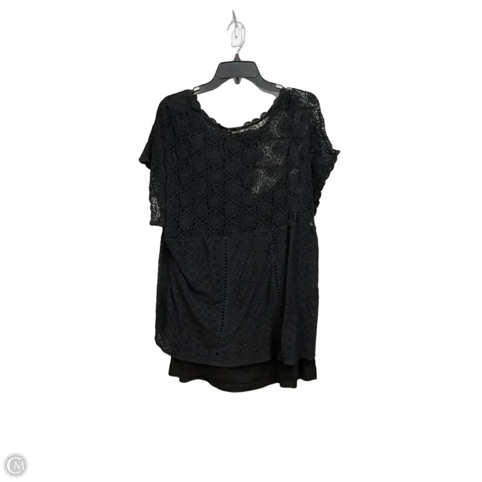 Top Short Sleeve By Solitaire In Black, Size: 3x