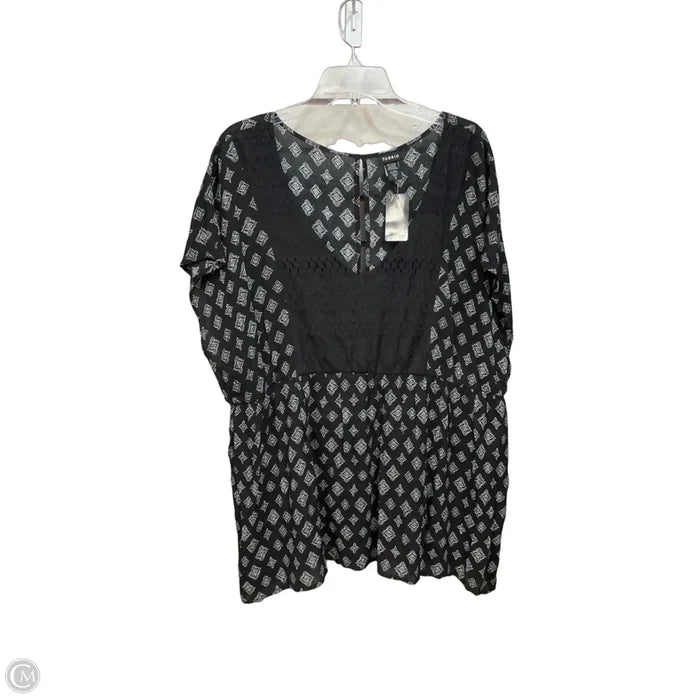 Top Short Sleeve By Torrid In Black & White, Size: 3x