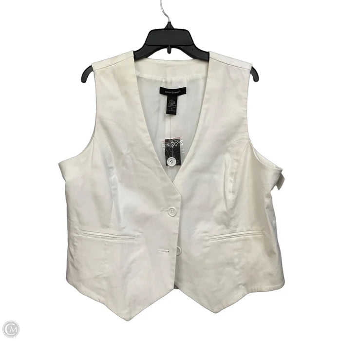 Vest Other By Ashley Stewart In White, Size: 2x