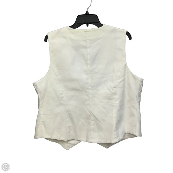 Vest Other By Ashley Stewart In White, Size: 2x